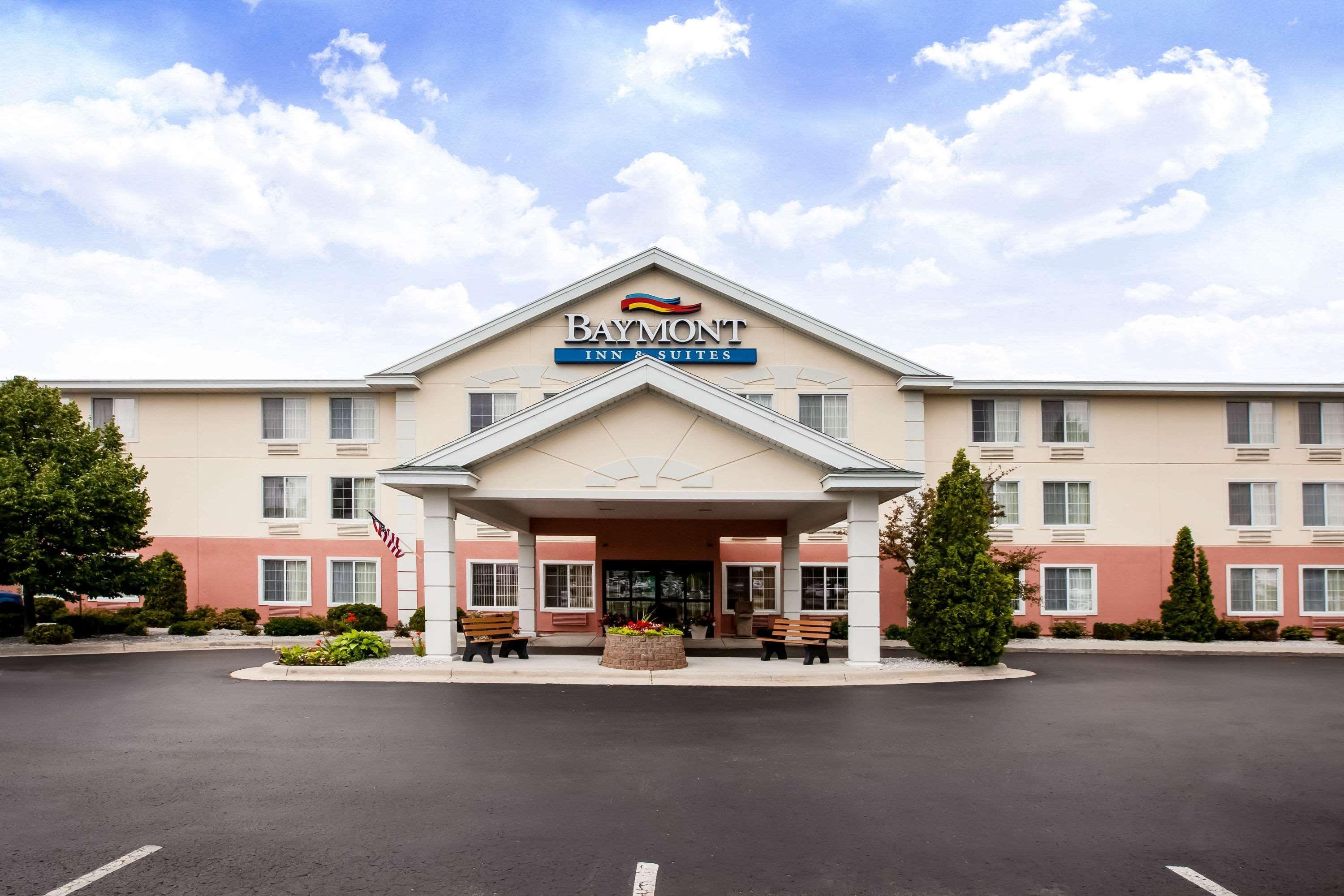 Baymont By Wyndham Mackinaw City Kültér fotó